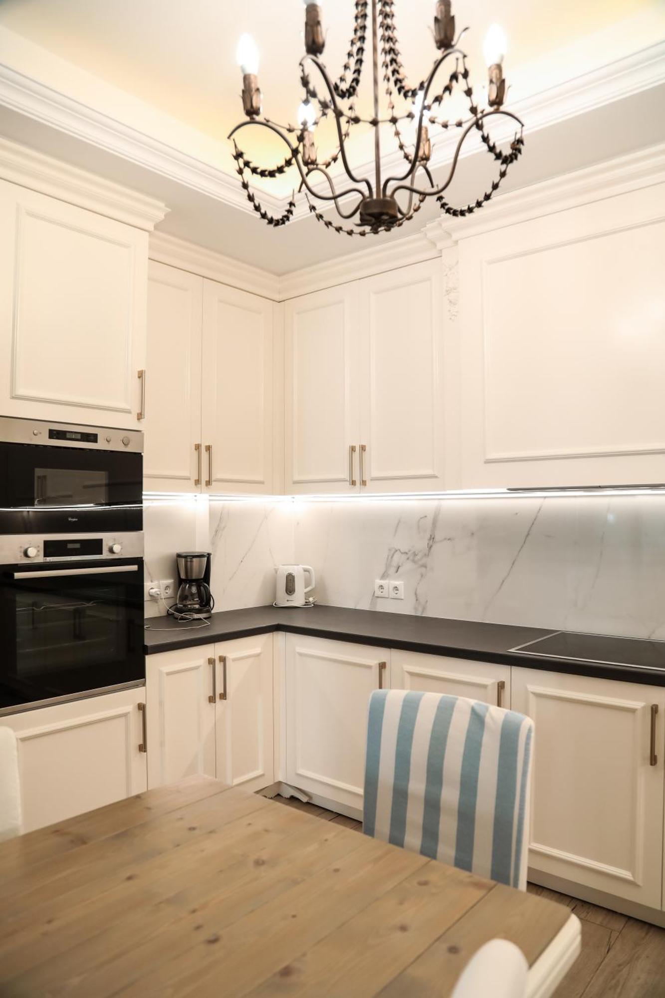 Limani Luxury Apartments Beachfront Sarandë Buitenkant foto