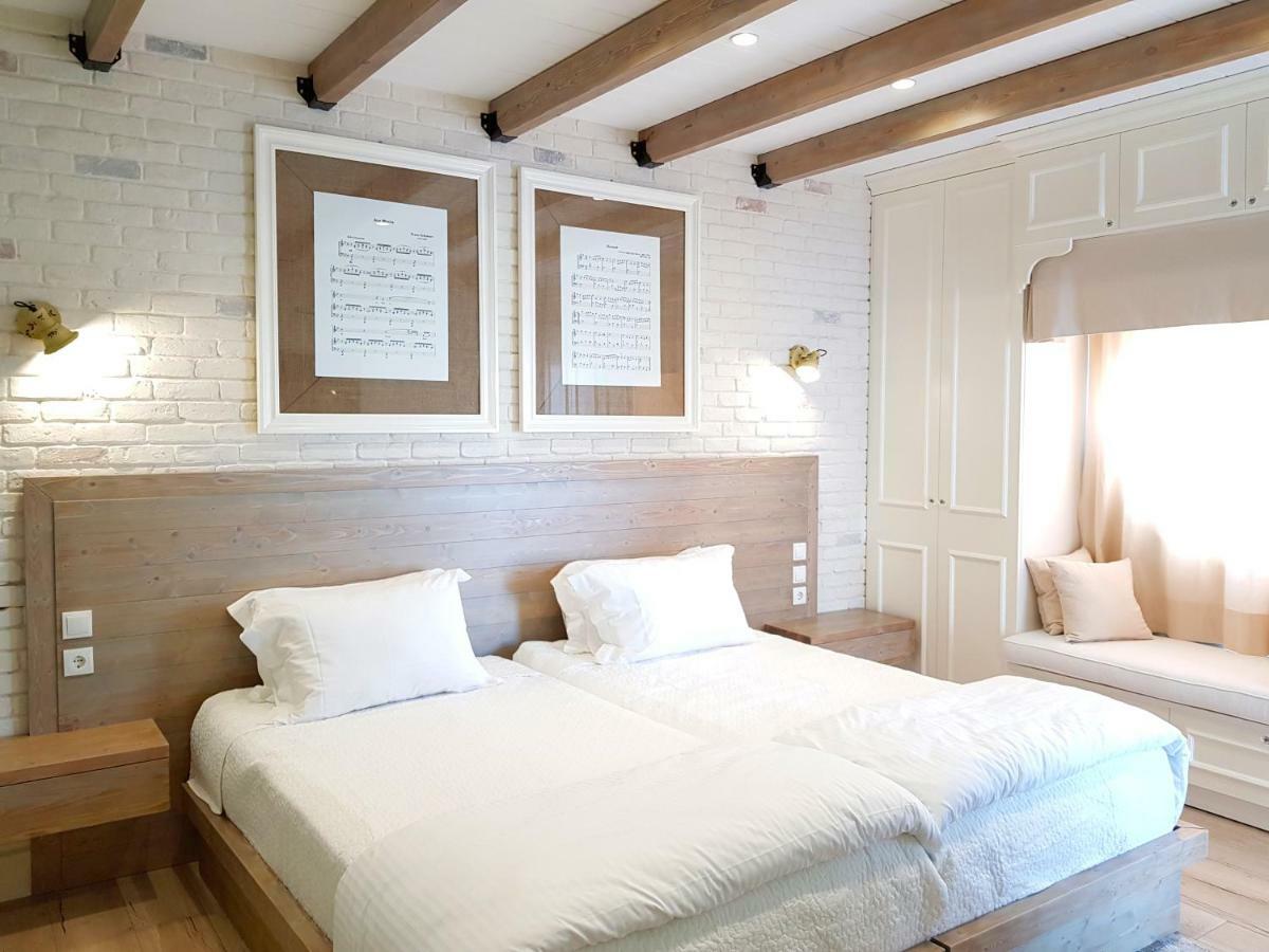 Limani Luxury Apartments Beachfront Sarandë Buitenkant foto